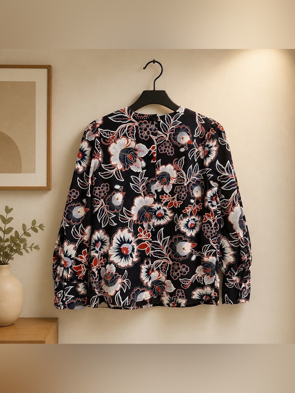 Who What Wear Vibrant Floral Blouse Size Small - Excellent Condition! - Picture 5 of 9
